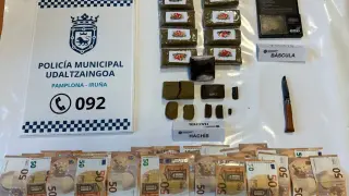 Detenidos en Pamplona un hombre de 64 años y una mujer de 55 por un delito de tráfico de drogas