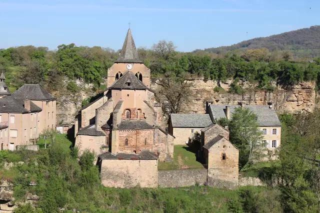 Iglesia de Sainte Fauste en Bozouls, Aveyron
