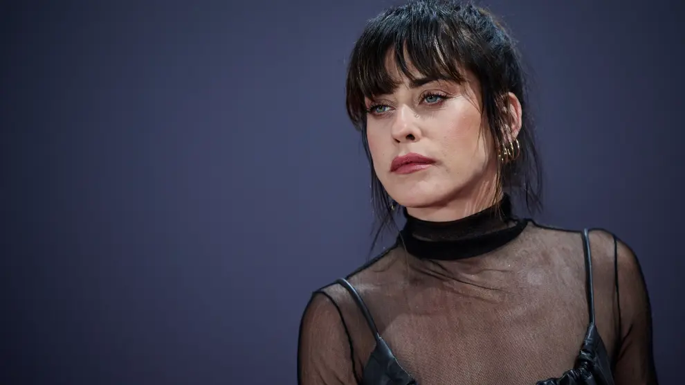 María León presume en las redes sociales de su nuevo novio, un cámara de televisión