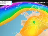 La semana meteorológica estará dividida en dos mitades. Una primera estable y fría debido al dominio del anticiclón, seguida de una segunda mitad más templada en temperaturas, pero con posibles precipitaciones y viento en la costa mediterránea.
